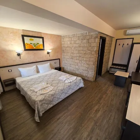 Szálloda Complex Chilingira 3*