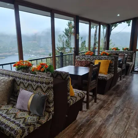 Hotel Complex Chilingira 3*