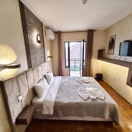 Complex Chilingira Hotel