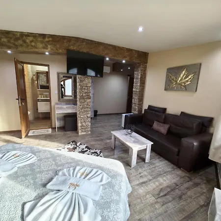 Szálloda Complex Chilingira 3*